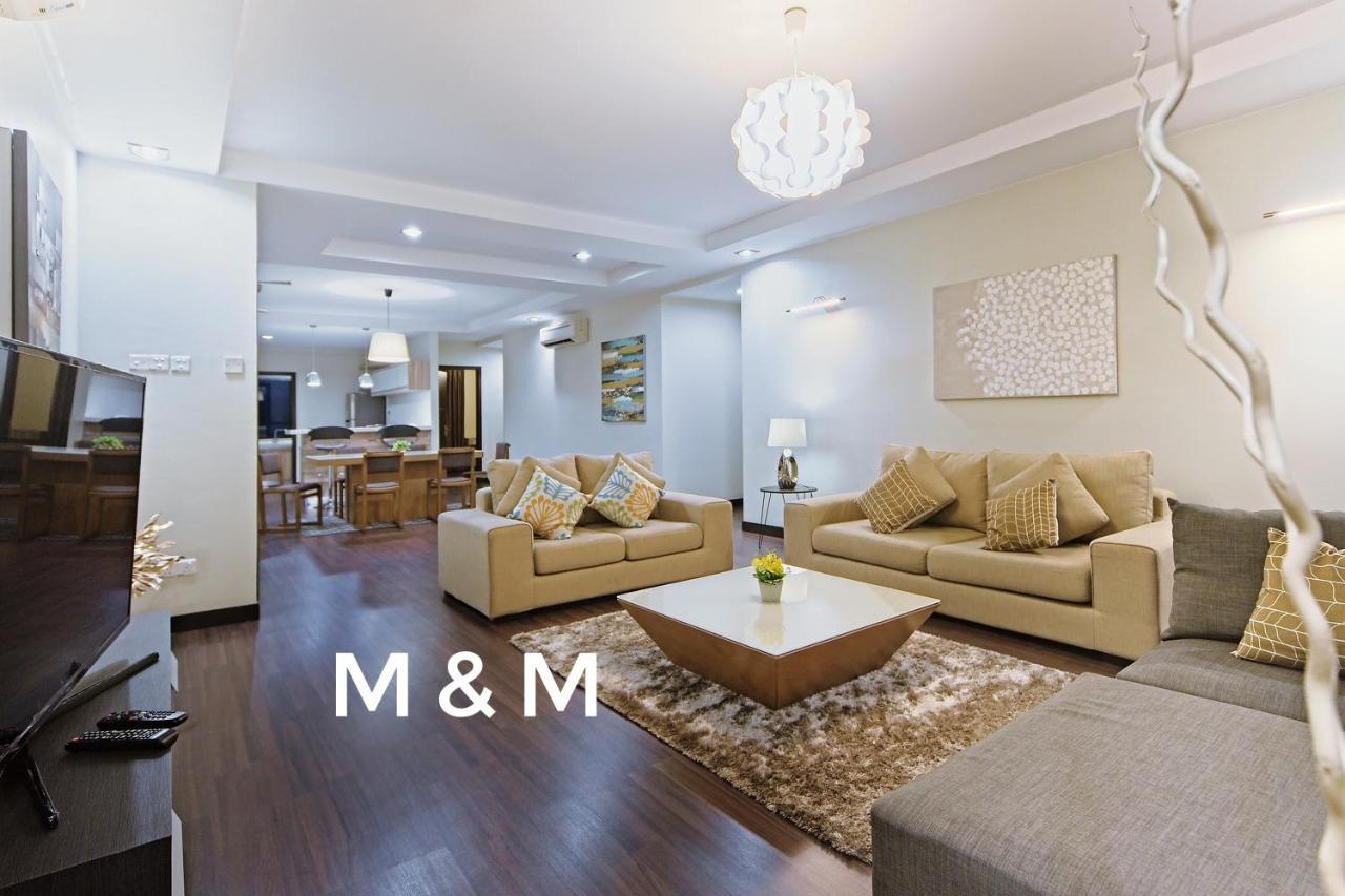 Aa Residen Luxury Condo Homestay 18Mins Walk Tanjung Aru Beach & Golf Course, Not Beach Side Resort Kota Kinabalu Eksteriør billede