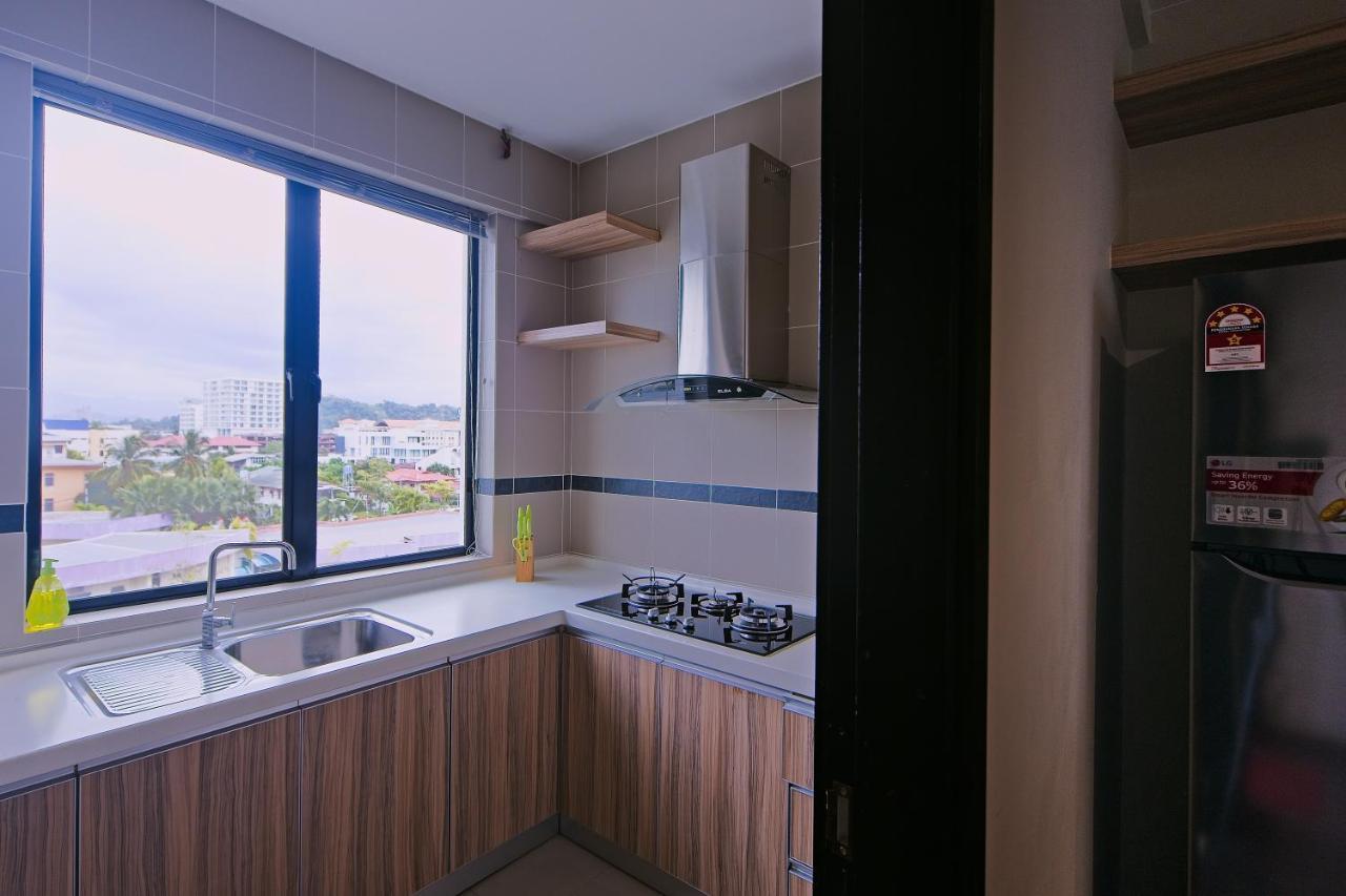 Aa Residen Luxury Condo Homestay 18Mins Walk Tanjung Aru Beach & Golf Course, Not Beach Side Resort Kota Kinabalu Eksteriør billede