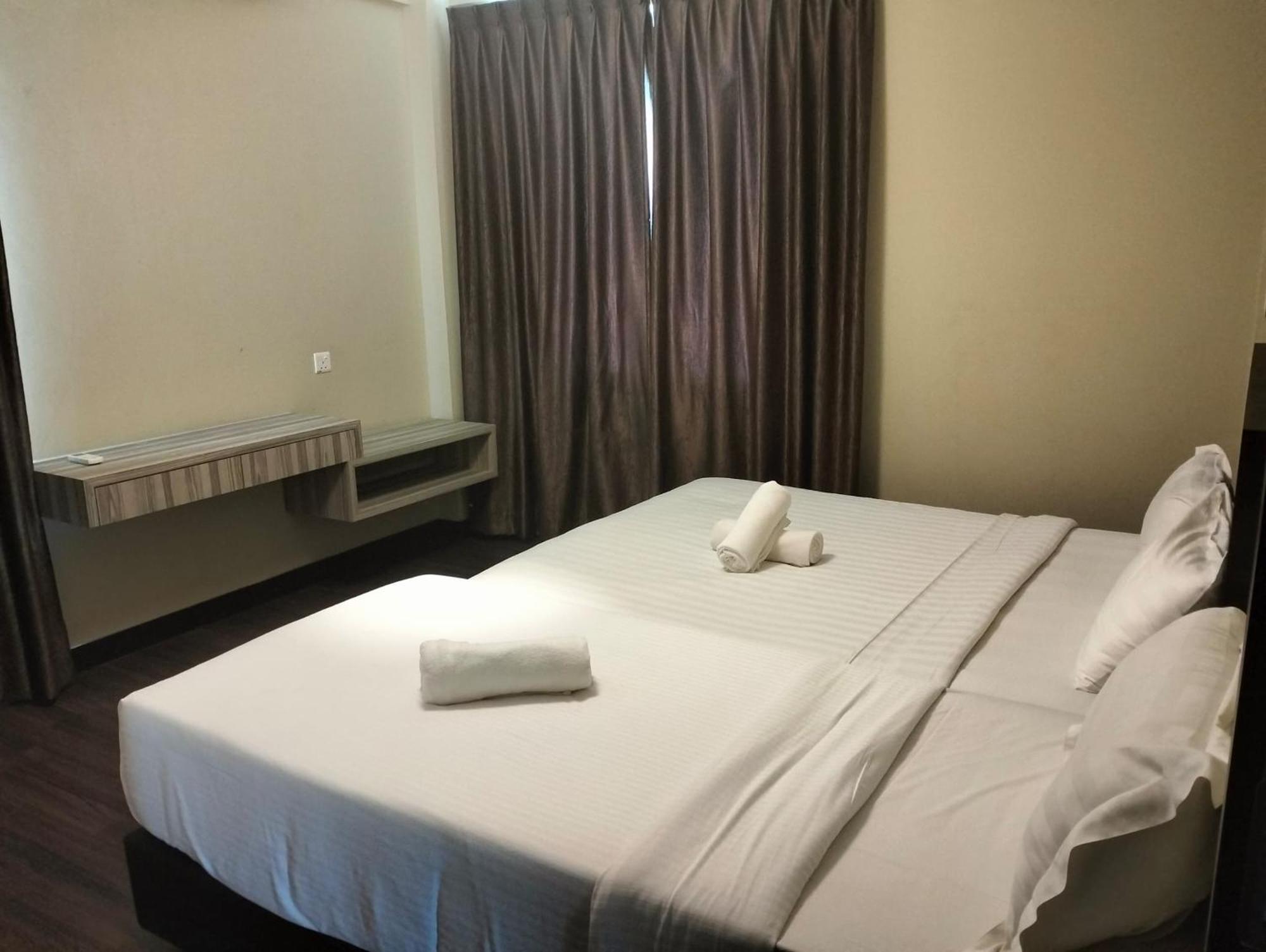 Aa Residen Luxury Condo Homestay 18Mins Walk Tanjung Aru Beach & Golf Course, Not Beach Side Resort Kota Kinabalu Eksteriør billede