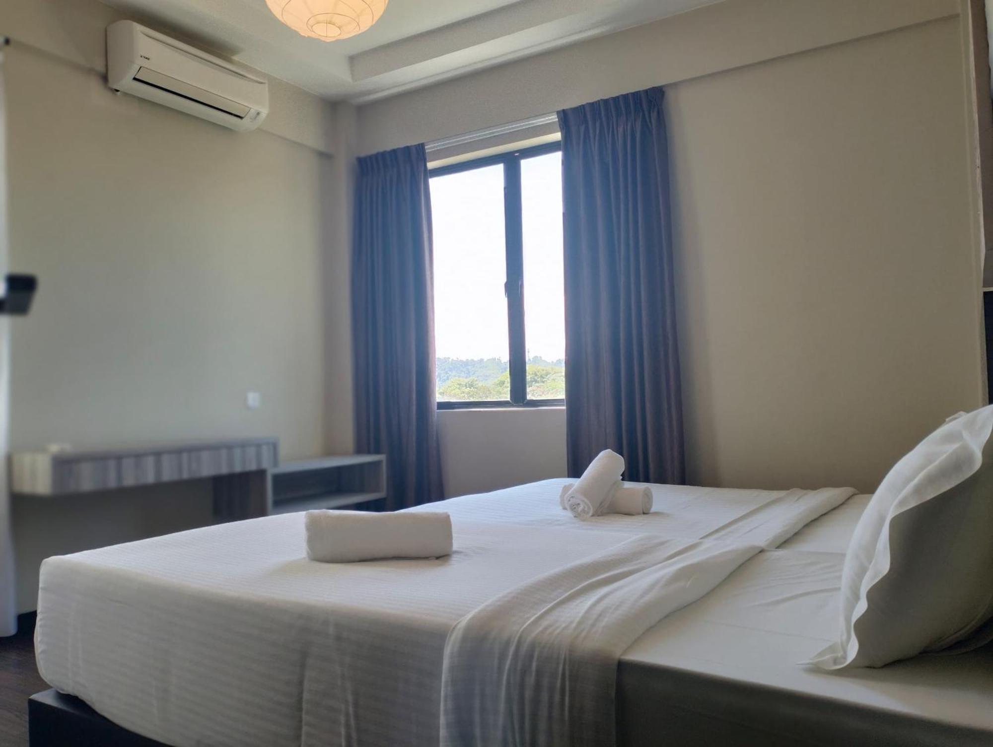 Aa Residen Luxury Condo Homestay 18Mins Walk Tanjung Aru Beach & Golf Course, Not Beach Side Resort Kota Kinabalu Eksteriør billede